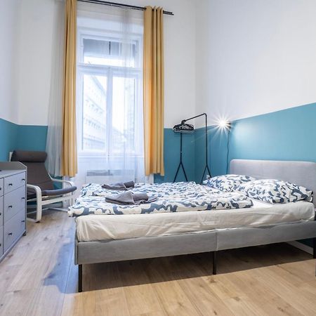 4-Bedroom Comfort Apartment In The Citycenter F38 บูดาเปสต์ ภายนอก รูปภาพ
